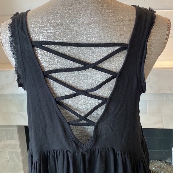 Free People Embellished Crisscross Back Top Size Small - Picture 6 of 13